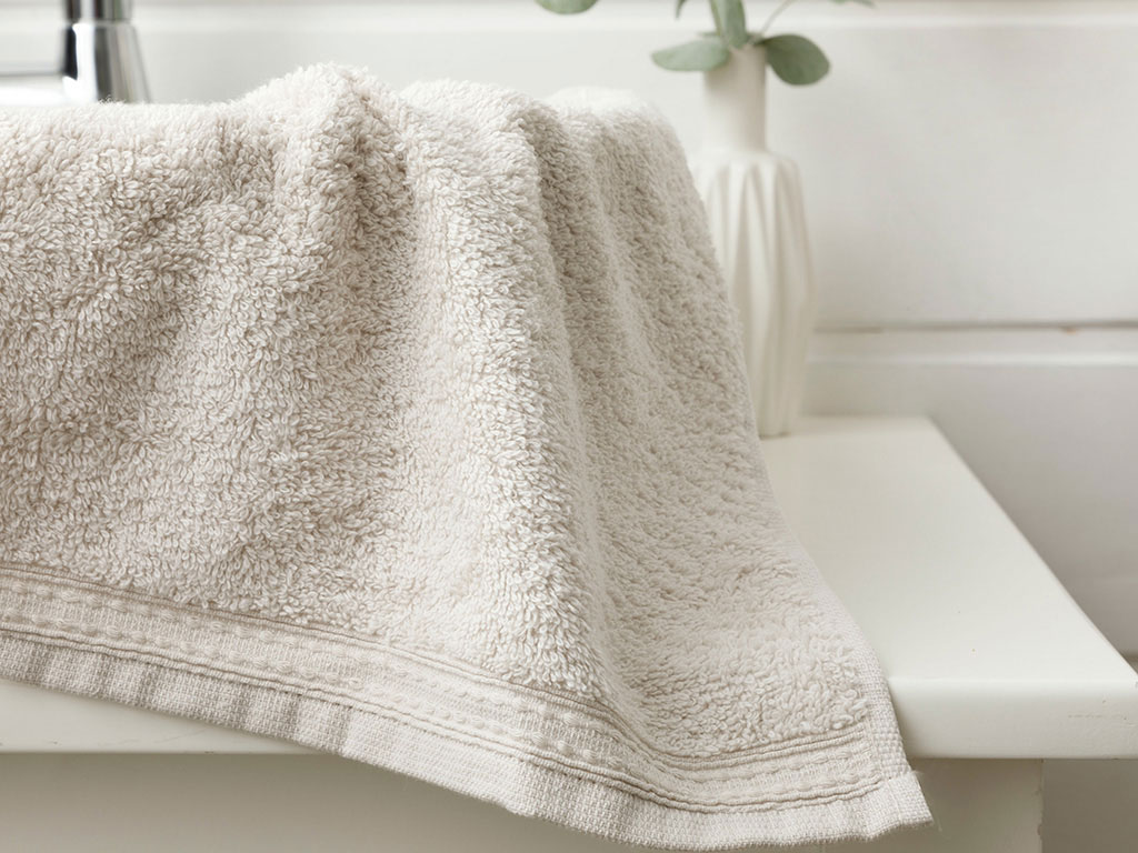 Pure Hand Towel Timeless