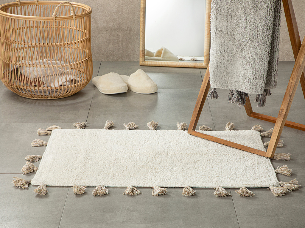 Fancy Bath Mat Timeless