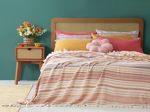 [10034755002] Aria Bed Quilt Flowertopia