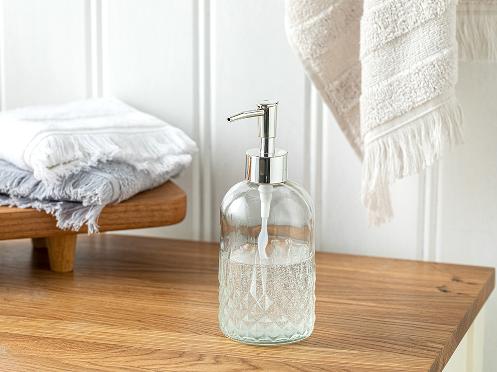 Rich Liquid Soap Dispense Timeless