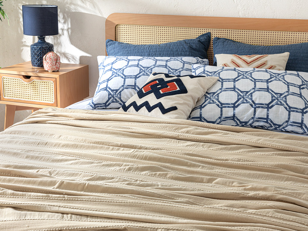 Essence Bed Quilt Coastal Dream