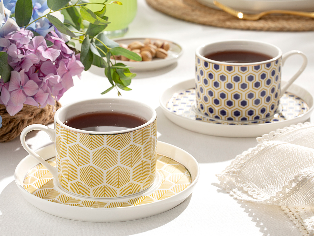 locus comb Tea Cup Set Timeless