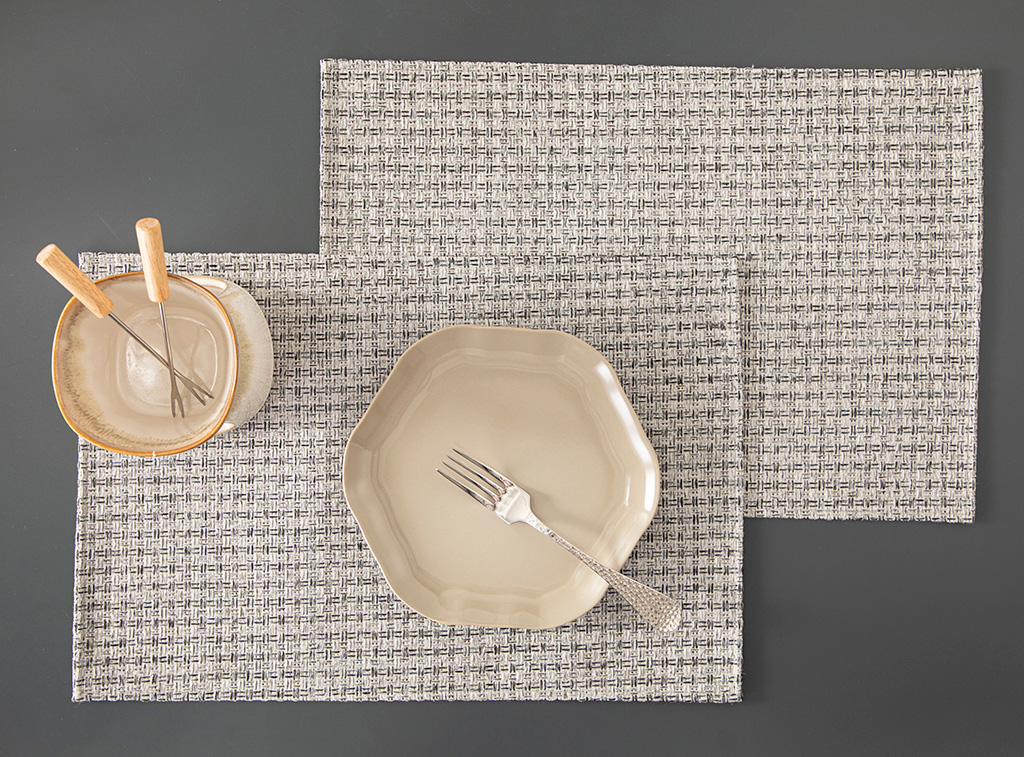  Hara Knits Place Mat Blurred Lines