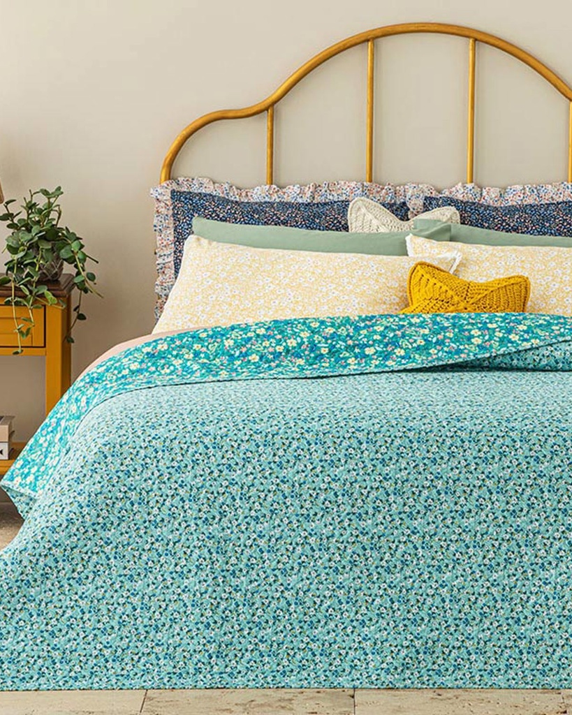 Fresh Blossom Multi-Purposed Quilt Timeless