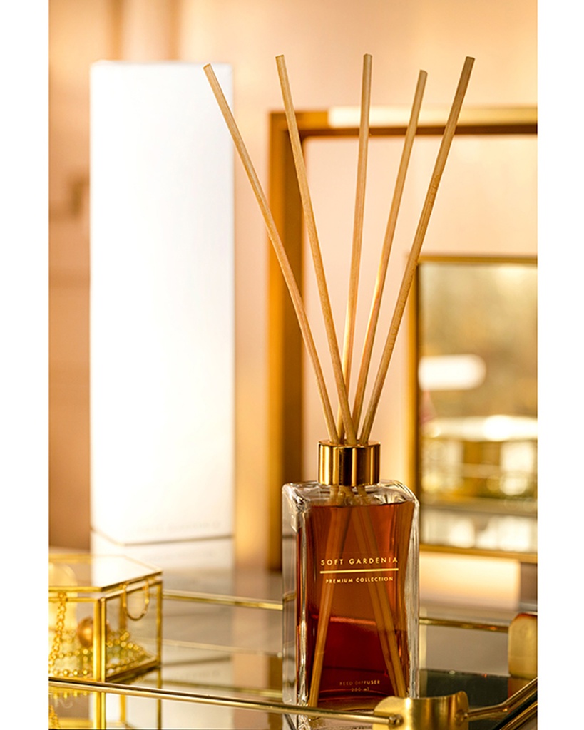 Soft Gardenia Reed Diffuser  Luxury Collection