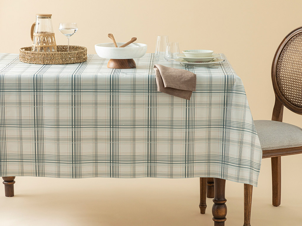 Plaid Cover Table Cloth Timeless