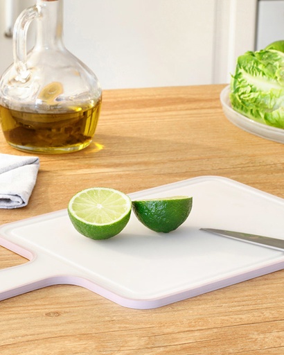 Basic Cutting Board Timeless