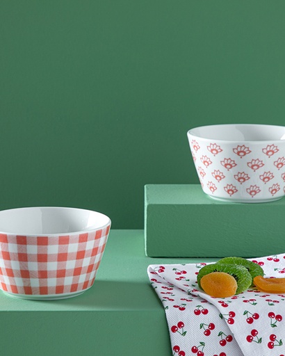 Dainty Gingham Bowl Timeless