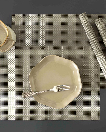 Alfresco Place Mat Blurred Lines