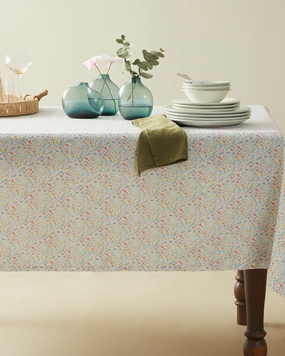 [10037363001] Florescense Table Cloth Timeless