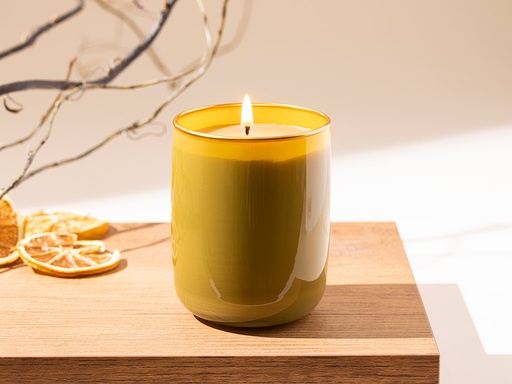 [10039922001] Carmin Scented Candle Timeless