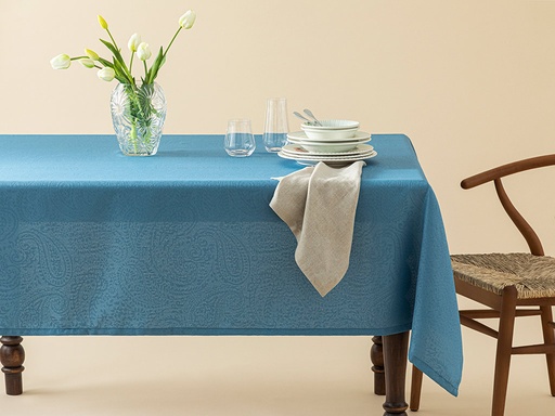 Nelda Table Cloth Timeless