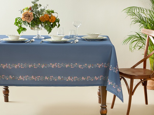 [10037362001] Belleza Table Cloth Romantic Collection