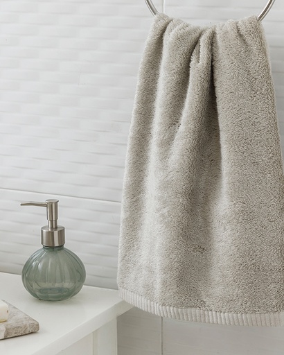 Leafy Face Towel Timeless